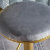 Lot-de-2-tabourets-de-bar-en-velours-gris-60-80-cm-a-hauteur-reglable-tabourets-de-bar-en-fer-forge-avec-dossier-pivotant-a-360-degres-pour-ilot-de-cuisine-bistrot-petit-dejeuner-tabourets-de-0-2 Lot-de-2-tabourets-de-bar-en-velours-gris-60-80-cm-a-hauteur-reglable-tabourets-de-bar-en-fer-forge-avec-dossier-pivotant-a-360-degres-pour-ilot-de-cuisine-bistrot-petit-dejeuner-tabourets-de-0-2
