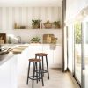 H-JINHUI-Lot-de-2-tabourets-de-Bar-tabourets-de-Bar-pour-Petit-dejeuner-Hauts-tabourets-de-Cuisine-chaises-de-Bar-Rondes-de-67-cm-avec-Repose-Pieds-Style-Industriel-pour-Cuisine-Salle-a-Manger-0-2 H-JINHUI-Lot-de-2-tabourets-de-Bar-tabourets-de-Bar-pour-Petit-dejeuner-Hauts-tabourets-de-Cuisine-chaises-de-Bar-Rondes-de-67-cm-avec-Repose-Pieds-Style-Industriel-pour-Cuisine-Salle-a-Manger-0-2